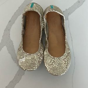 Romantic Blush Tieks size 9